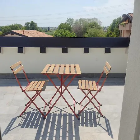 Apartment La Casa Di Paolina - Affitti Brevi Desenzano del Garda